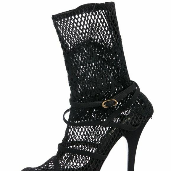 Black DOLCE & GABBANA Fishnet Boots 39, Lace Heels RARE HTF Runway See Through - Picture 2 of 8